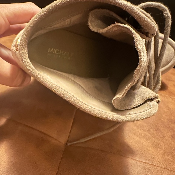 Michael Kors Tan Wedge Boots with Suede Texture - Picture 2 of 8
